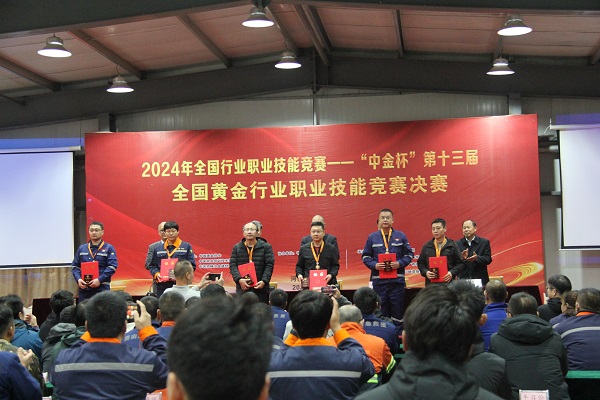 1732703898888048413.jpg 222.jpg